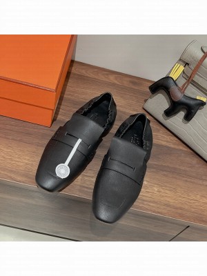 Hermes Echo Loafers Black