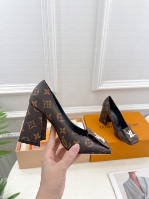 Louis Vuitton Women's 5.5cm/9cm Shake Pump Brown