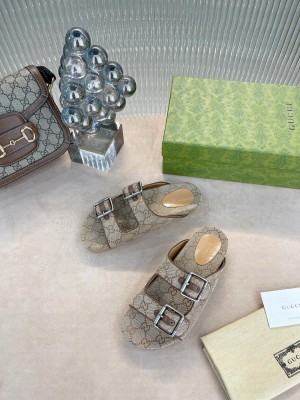 GUCCI Women's Multicolor slide sandal Canvas Gray 2021 Collection
