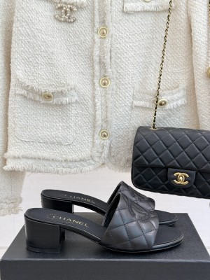 Chanel Quilted Lambskin CC Logo 6cm Slide Mule Black 2025