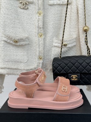 Chanel CC Logo Beach Sandals 2025 01