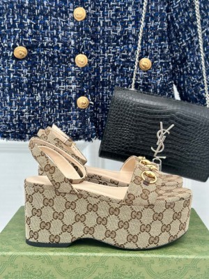 Gucci Horsebit 7.5cm Platform Sandals Beige and ebony Original GG canvas 2024