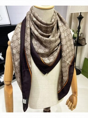 Gucci Women's GG Print With Horsebit Silk Carre