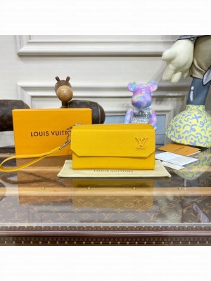 Louis Vuitton FELICIE POCHETTE M69831 yellow