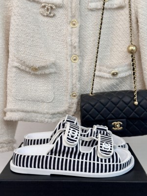 Chanel Stripes Beach Flat Sandals 2024 08
