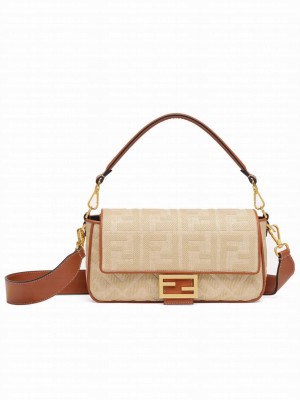 Fendi Baguette 8BR600 Coffee