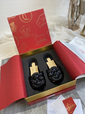 Christian Louboutin Woven Calfskin Black Flat slippers 2021 Collection