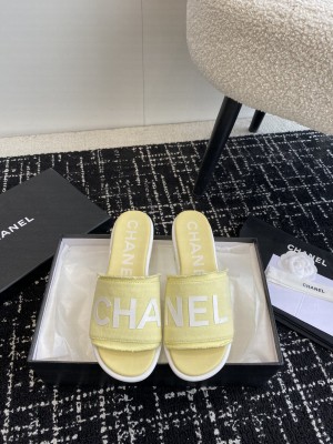 Chanel CC Logo Fabric Slide Mule 2024 022