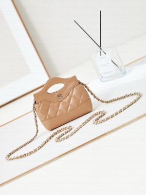 CHANEL CLUTCH WITH CHAIN AP3875 Apricot