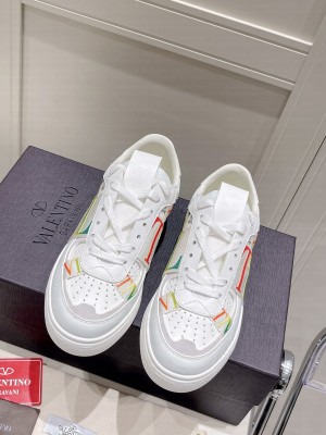 VALENTINO VL7N LOW-TOP SNEAKERS IN CALFSKIN AND MESH FABRIC WITH BANDS SNEAKERS 2022 COLLECITON 018