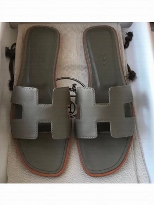 Hermes Oran Flat Slipper Sandals in Swift Box Calfskin Etoupe 03