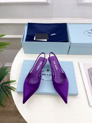 Prada Varnished heel with logo height 35 mm Slingbacks Sandals Purple