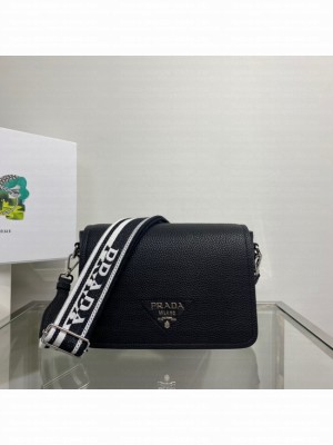 Prada Leather bag with shoulder strap 1BD314 black
