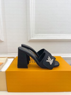 Louis Vuitton Shake Slide Sandals 8.5cm in Black Silk with LV Twist 2023 03