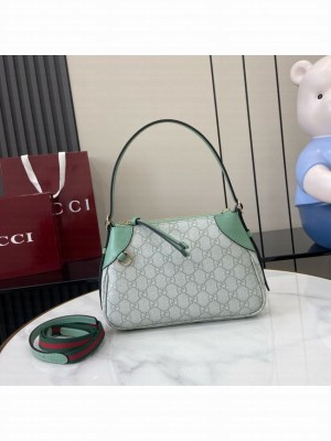 Gucci GG EMBLEM SMALL SHOULDER BAG 815218 Sage green