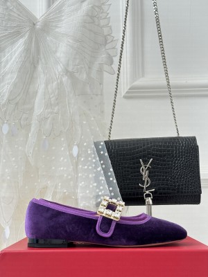 Roger Vivier Rhinestone Buckle Babies flat 03