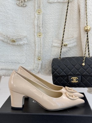 Chanel Patent Calfskin Leather Pumps 5cm with CC Heart Nude 2025 G46072