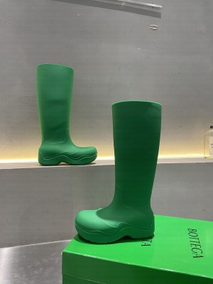 Bottega Veneta PUDDLE Biodegradable rubber Green high boots 2021 Collection
