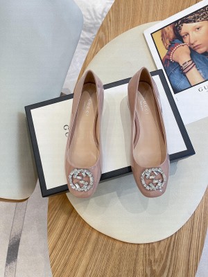 Gucci Patent Leather Pumps 3.5cm with Crystal Interlocing G Nude 2023