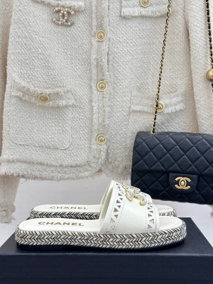 Chanel Cutout Calfskin Flat Slides Sandal White 2025
