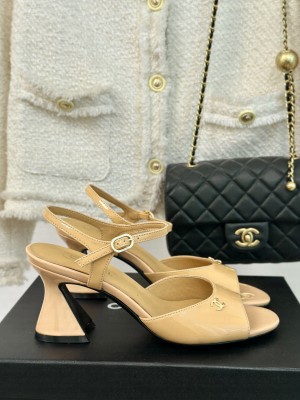 Chanel Patent Calfskin Heel G45723 Sandals Beige 2024
