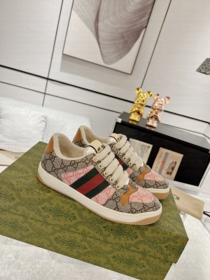 Gucci Unisex Screener Sneaker 01