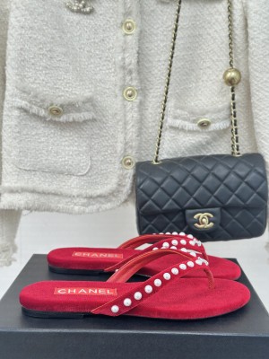 Chanel Thongs Velet & Imitation Pearls Red 2025
