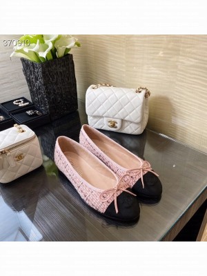 Chanel Ballerina Flats Tweed/Lambskin Leather Spring/Summer 2021 Collection, Light Pink