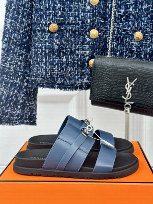 Hermes Unisex Jackson Flat Slides Sandal with Kelly Buckle 08