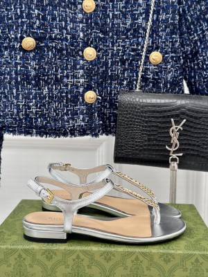 Gucci Women's flip-up sandals With Chain Flat Silver