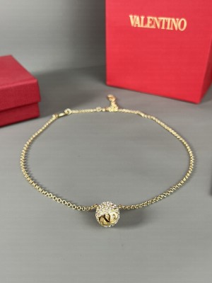 Valentino Necklace V047