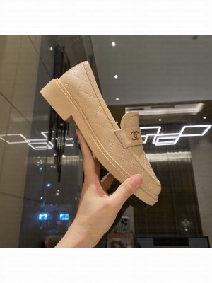 Chanel Calfksin Loafers Spring/Summer 2021 Collection,beige