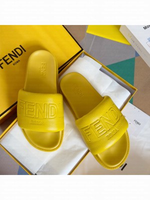 Fendi Unisex Roma Calfskin Flat Slide Sandals 2024 02