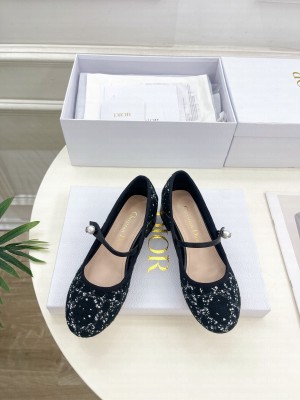 Christian Dior 3.5cm Black and White Cannage Tweed Pumps 02