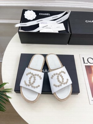 Chanel Leather CC Rhinestone Logo Espadrilles Slide Mules White 2025