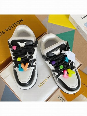 Louis Vuitton Unisex LV Trainer Maxi Sneaker 019