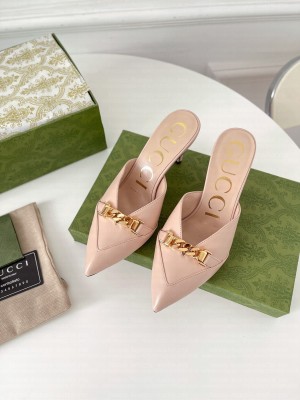 Gucci Women's lambskin with Chain 75mm Mule Beige 2021 Collection
