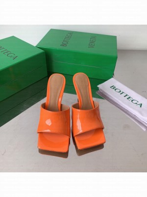 Bottega Veneta Stretch Patent Leather 9cm Mule Slide Orange Sandals 2022 Collection