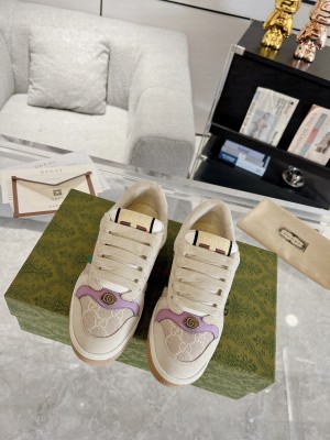 Gucci Unisex Screener Sneaker 018