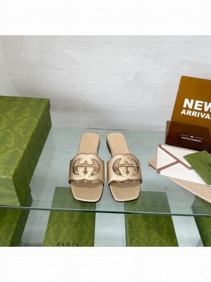 Gucci Women's Interlocking G cut-out slide sandal Collection 02