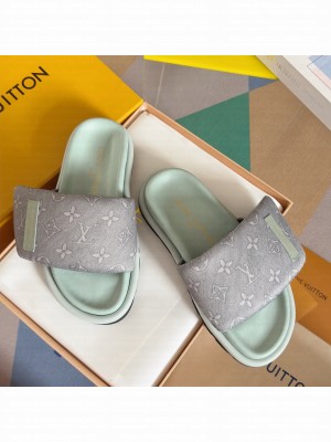 Louis Vuitton Unisex Pool pillow comfort mule 014