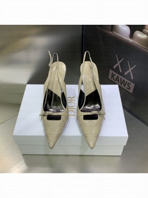 Christian Dior pointed toe 7.5cm Patent Leather Pumps Beige
