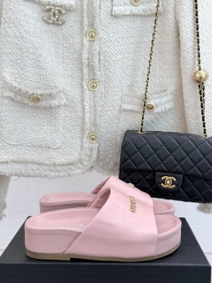 Chanel Platform Calfskin Mule Pink 2025