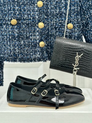 CELINE LES BALLERINES CELINE CRISS-CROSS BABIES BALLERINA IN PATENT CALFSKIN