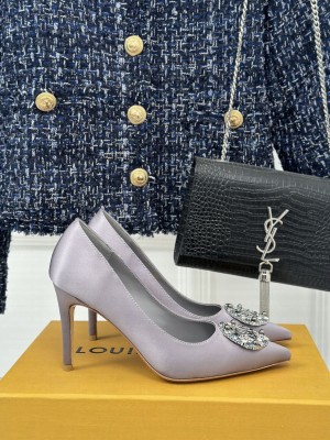 Louis Vuitton LV Initials accessory Satin Pump Grey