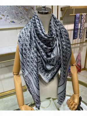 Christian Dior Women s Oblique Motif Scarf Black