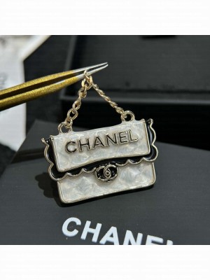 Chanel Women's Brooch AB1213