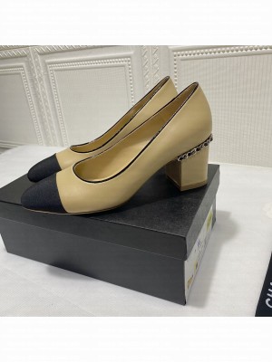 Chanel G37164 Laminated Lambskin Chain Pumps 6cm  Beige 2021 Collection
