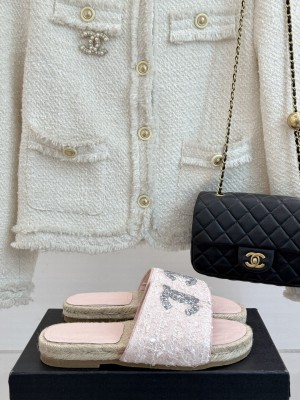 Chanel Tweed Espadrilles Crystal CC Logo Slide Mules Pink