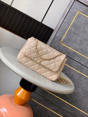 Chanel CLASSIC Original Lambskin 11.12 HANDBAG AS6565 light apricot